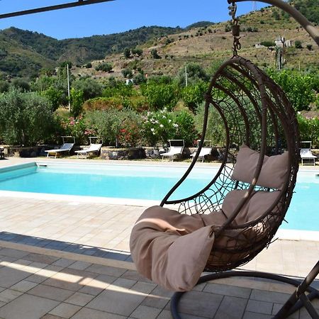 Taormina Villa Ibiscus Alcantara Gaggi Екстериор снимка