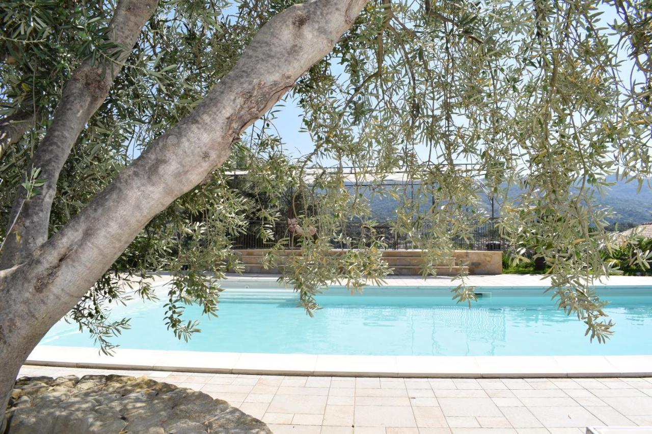Taormina Villa Ibiscus Alcantara Gaggi Екстериор снимка