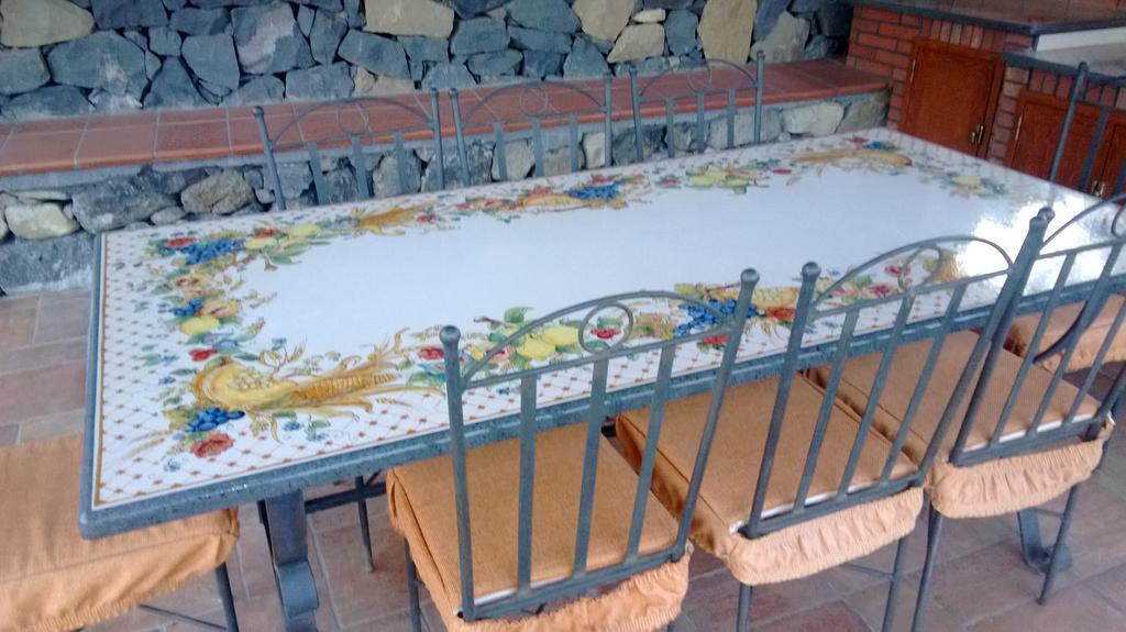 Taormina Villa Ibiscus Alcantara Gaggi Екстериор снимка