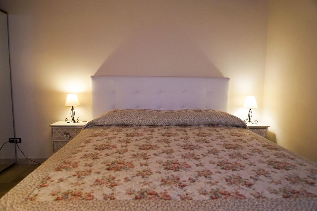 Taormina Villa Ibiscus Alcantara Gaggi Екстериор снимка