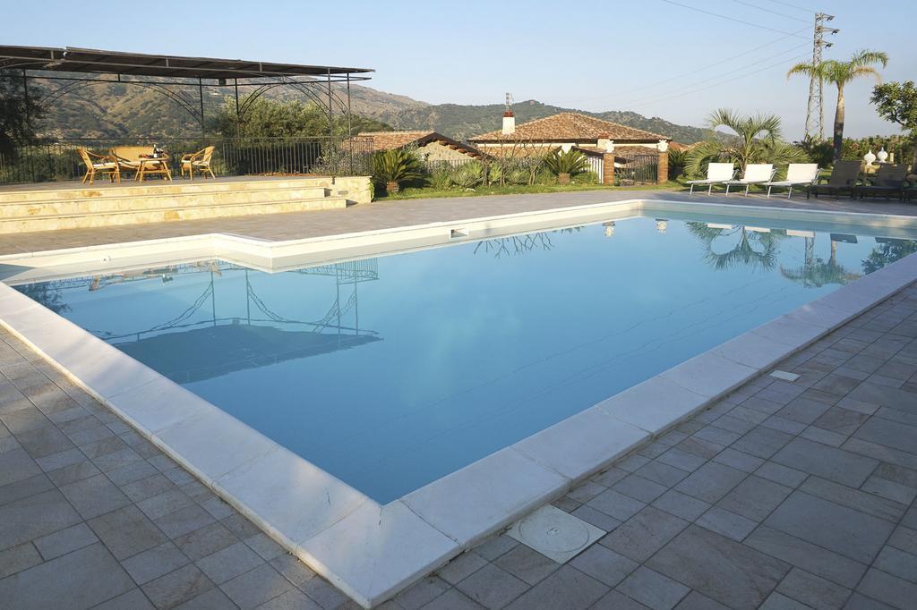 Taormina Villa Ibiscus Alcantara Gaggi Екстериор снимка